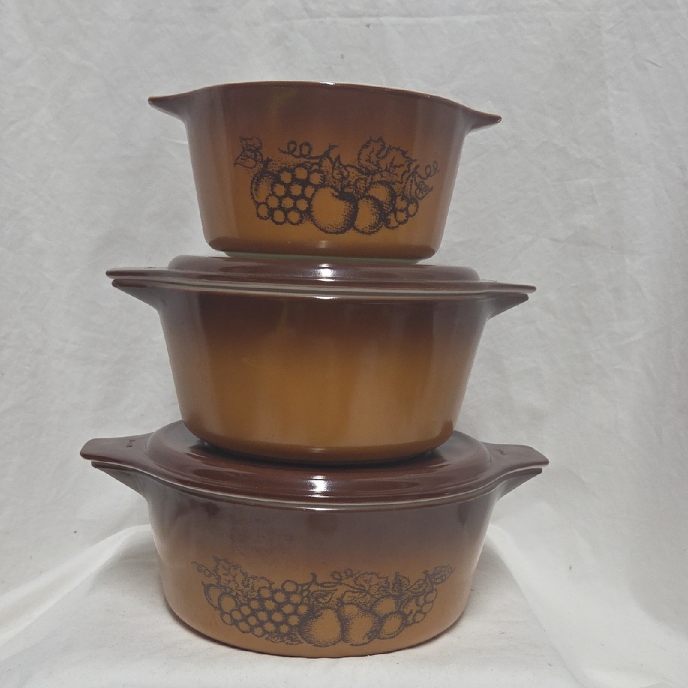 Vintage Pyrex Old Orchard Casserole Set